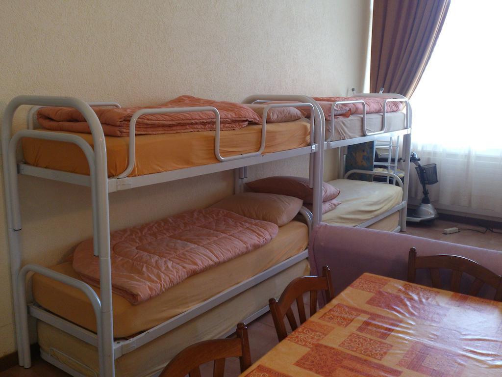 Hebergement Du Pod La Chaux De Fonds Kamer foto